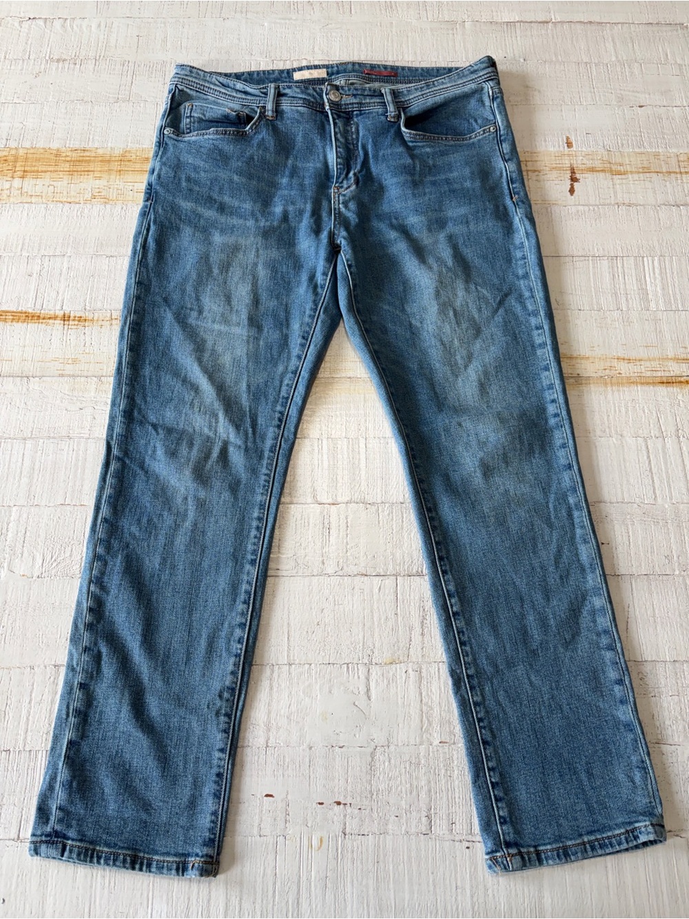 Anthropologie Pilcro Slim Boyfriend Jeans size 30 Mid Rise Medium Wash Boho
